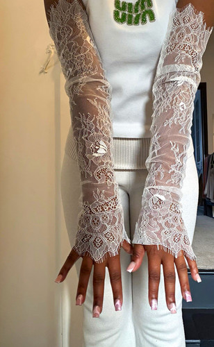 Ivory chantilly lace bridal - lace,