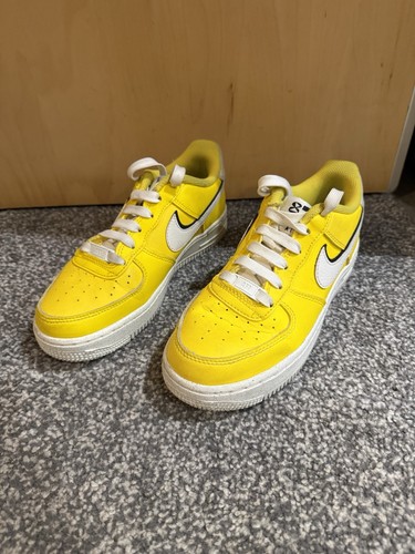 Woman size yellow - uk,