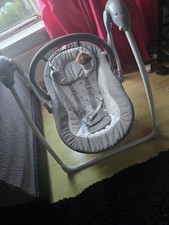 Cuggl baby swing with music
