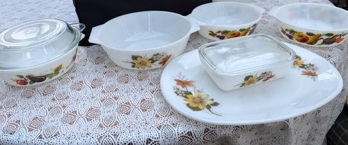 Pyrex dishes milk glass - 6,