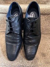 Men’s AM Shoe Company black lace up leather dress shoe size 8