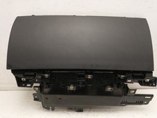 TESLA MODEL 3 GLOVE BOX STANDARD RANGE PLUS 4 Door Saloon 1111611-00-B 17-25