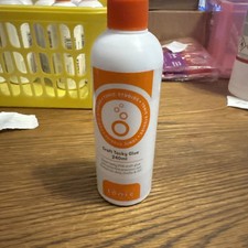 Tonic Studios Craft Tacky Glue