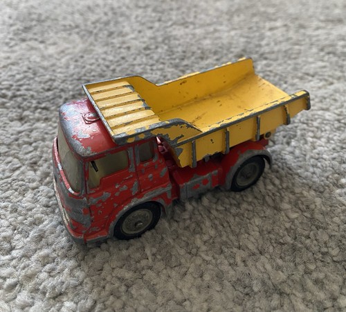 Vintage corgi toys 458 - toys,