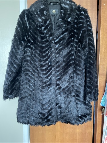 Women faux fur - women's, 14