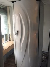 Sunbed Pearlescent White Topaz