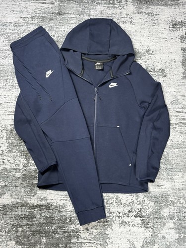 Nike tech fleece old - , season