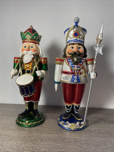 Lot embellished ornate - lot,