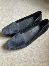 LADIES PATENT BLACK LOAFERS