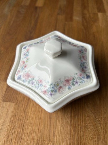 Vintage wedgwood angela - angela, bone