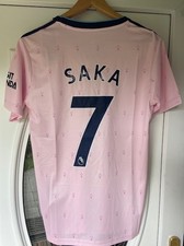Arsenal Pink 3rd Shirt 22/23