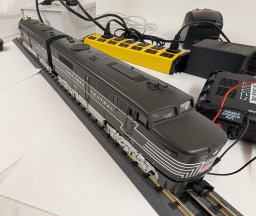 Mth trains new - trains,