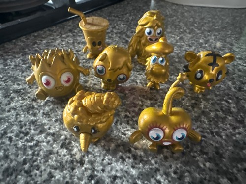 Gold moshi monsters figures - gold,