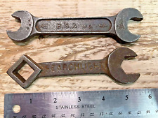 2 x VINTAGE TOOLS -