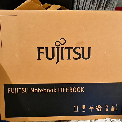Fujitsu lifebook a3511 6in - a3511, 15.6in