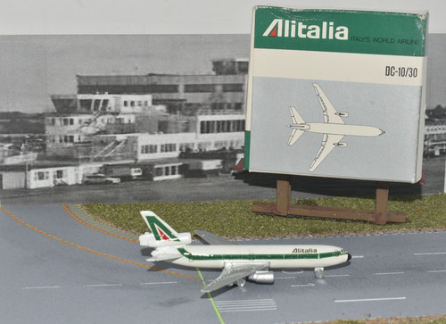 Schabak 335 792 alitalia - 792,