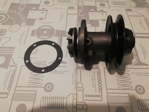 Water pump mercedes 180d - pump,,