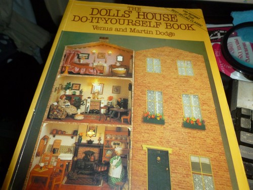 The dolls house it - dolls',