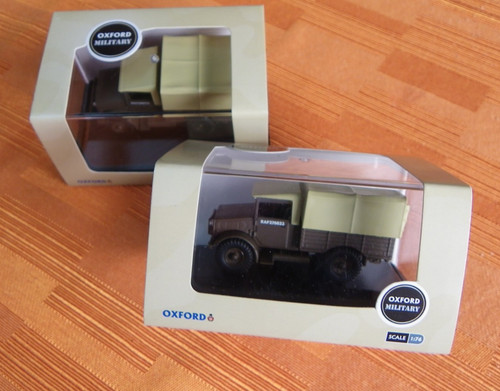 Oxford diecast bedford - 2x,