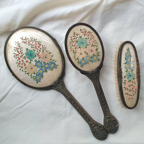 Vintage dressing table set - vintage,