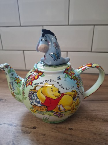 Winne the pooh border fine - winne,