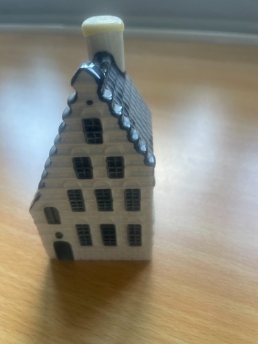 Klm blue delft house bols - delft,