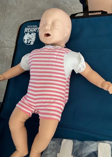 Little anne laerdal baby - anne,