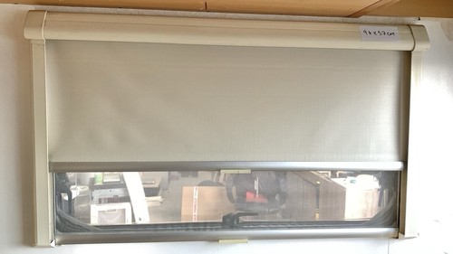 Caravan motorhome window - *caravan/motorhome,