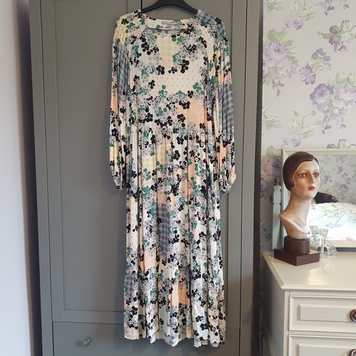 Oliver bonas midi dress size - oliver,