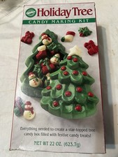 WILTON HOLIDAY TREE CANDY