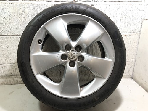 Toyota prius mk3 - toyota,