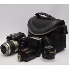 Nikon D90 12.3MP Digital SLR