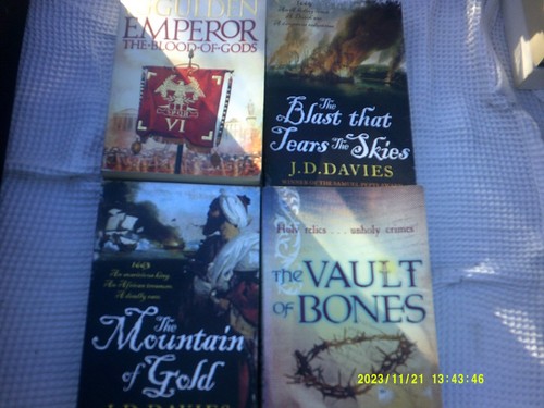 Historical novels job - novels, 10