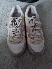 Used Women's Saucony Shadow 5000 Grey/Cream Trainers UK Size 6