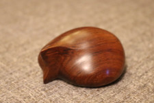 John Fox hand carved wood curled sleeping cat .Original Label to Base, Initials