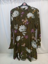 ❤️ Warehouse Lovely Green Patterned Fluted Sleeve Dress Size 10 Bnwot