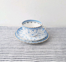 Stunning Vintage Tea Set Trio