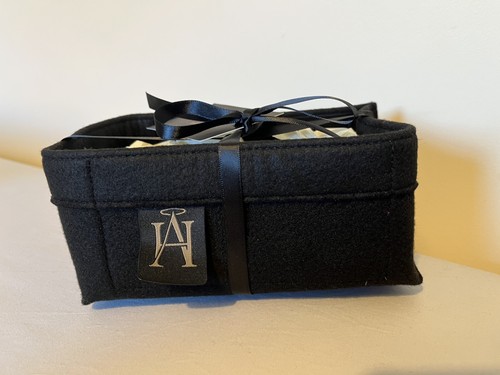 Fairfax favor mini windsor - &,