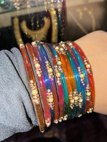 Kashmiri multicoloured glass - multicoloured,
