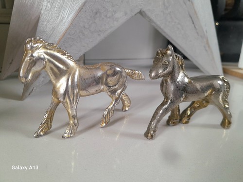 Mixed metal horse - x,