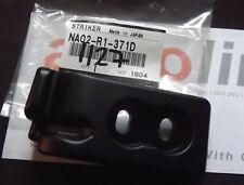 Hard top l/h side mount striker plate, Mazda MX-5 89-05, MX5 hardtop, NA02R1371D