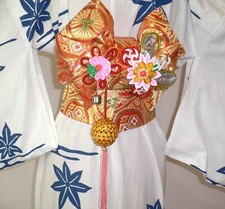 V. RARE VINTAGE JAPANESE GIRL'S 2 PIECE TSUKURI OBI BELT  + MARUKUGE + OBIAGE