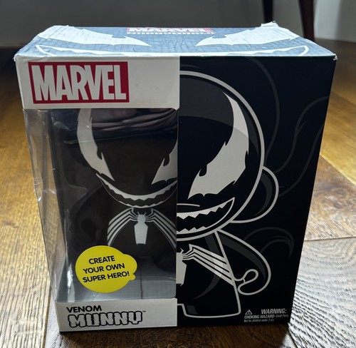 Kidrobot munny venom vinyl - munny,