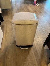 White 30 Litre Pedal Bin