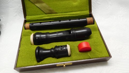 Moeck alto and - alto, descant