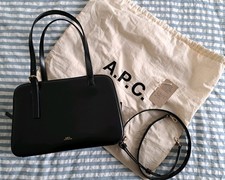 A.P.C (APC) Virginie Box