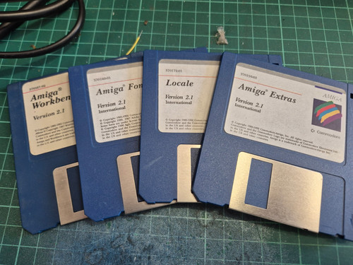 Amiga 600 workbench rare - amiga,
