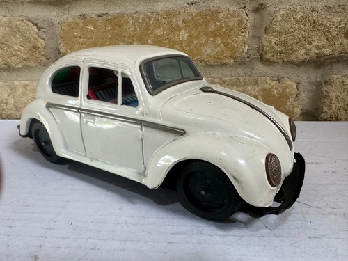 Vintage tinplate beetle o - vintage,