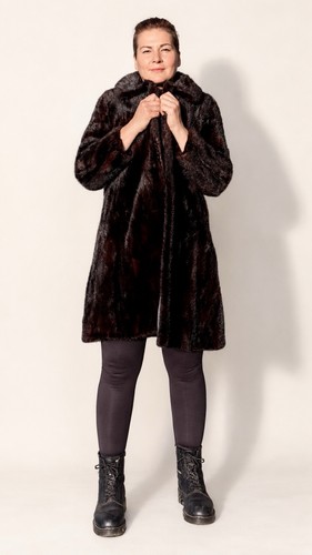 Meshekow furs mink - meshekow,