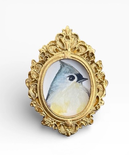 Teeny mini tufted titmouse - •,